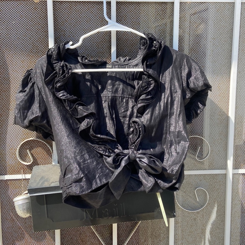 Frill Collar Bolero